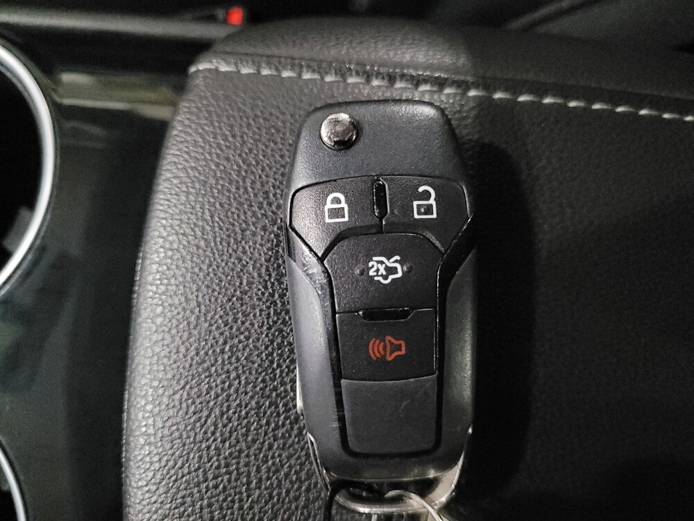 2013 Ford Fusion in Williamstown, NJ 8094 - 18094179 32