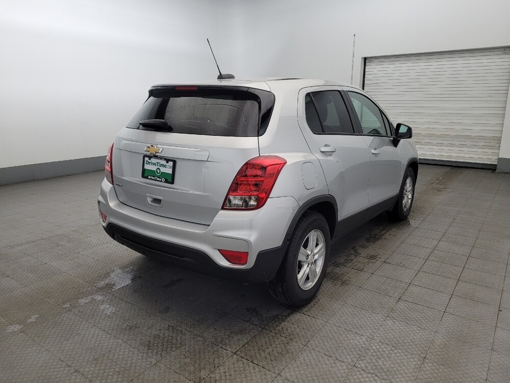 2021 Chevrolet Trax in Williamstown, NJ 8094 - 18094180 9