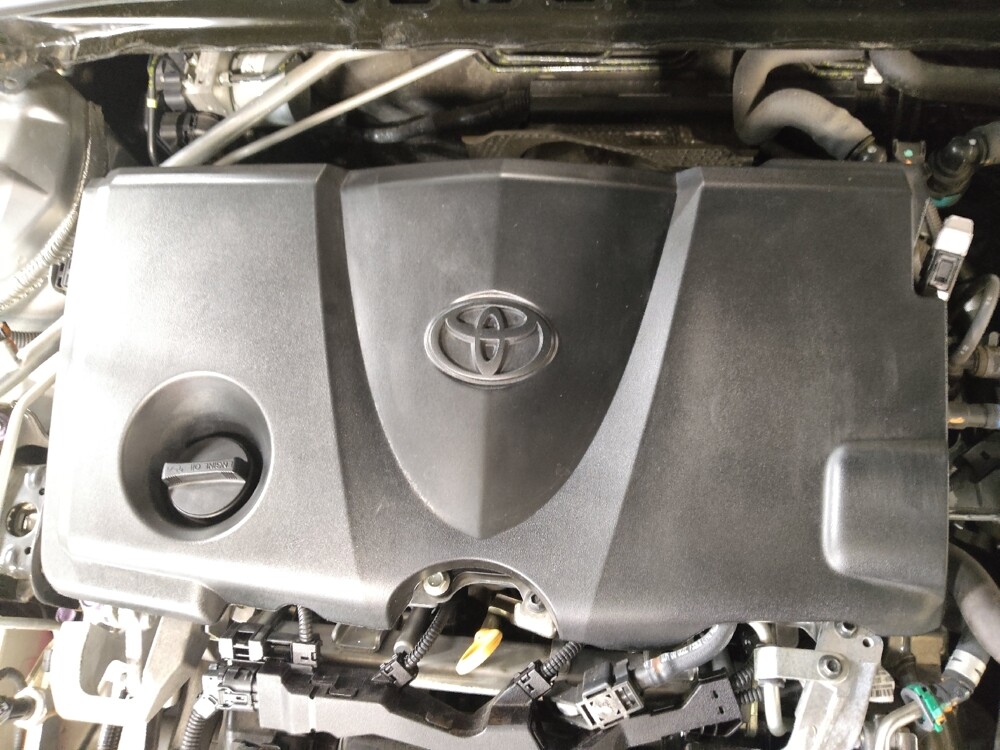 2018 Toyota Camry in Arlington, TX 76011 - 18094187 30