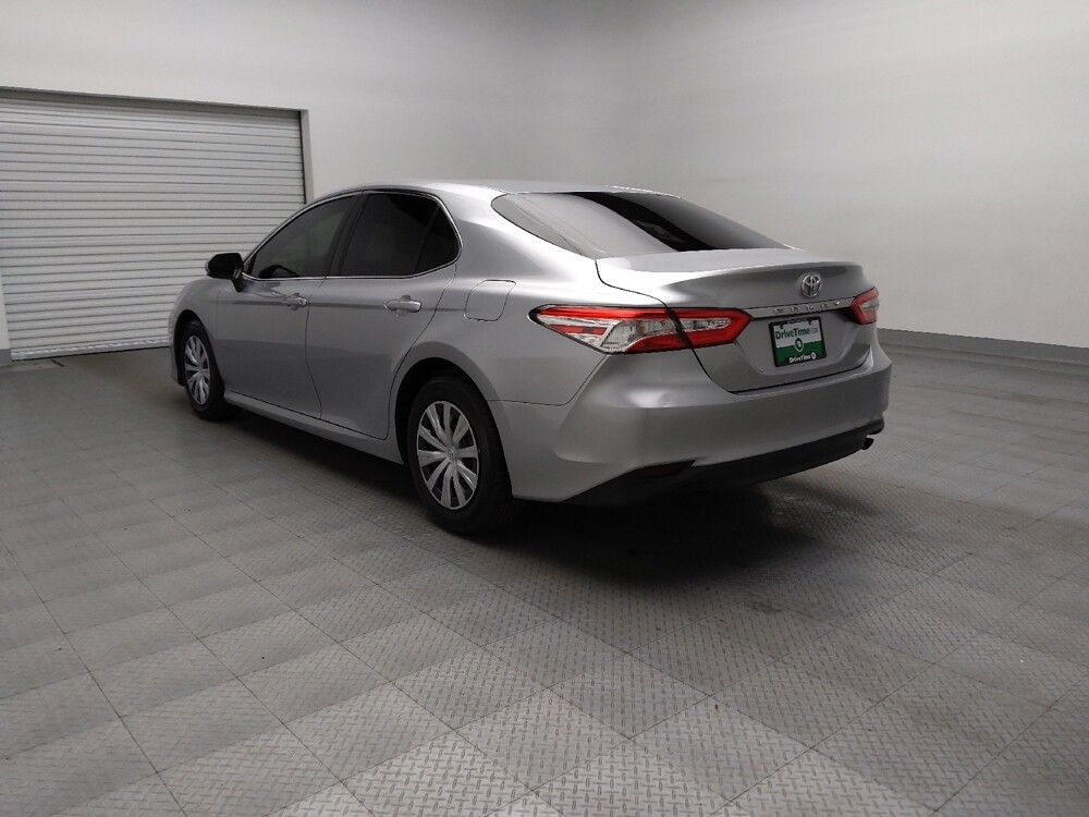 2018 Toyota Camry in Arlington, TX 76011 - 18094187 5