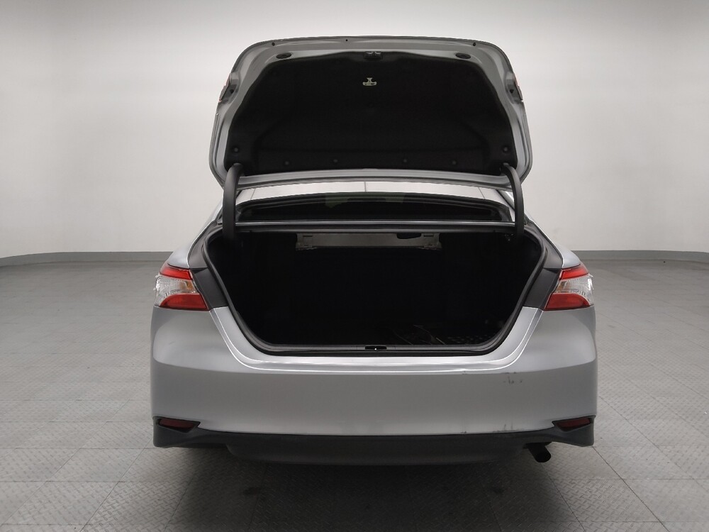 2018 Toyota Camry in Arlington, TX 76011 - 18094187 29