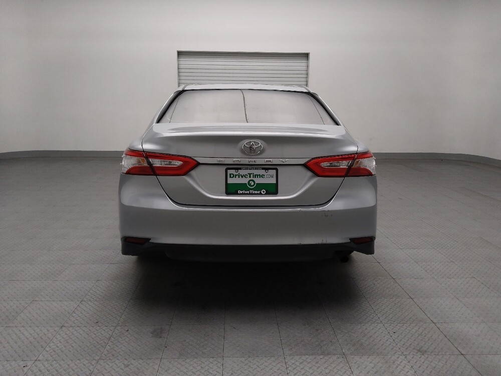 2018 Toyota Camry in Arlington, TX 76011 - 18094187 6
