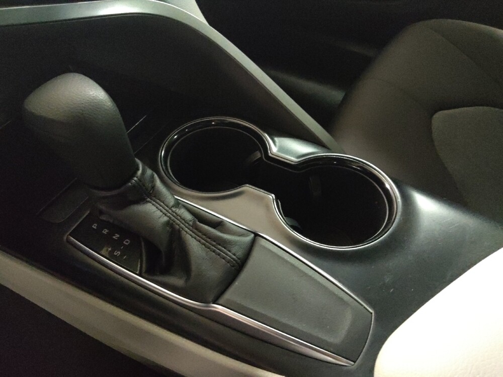 2018 Toyota Camry in Arlington, TX 76011 - 18094187 26