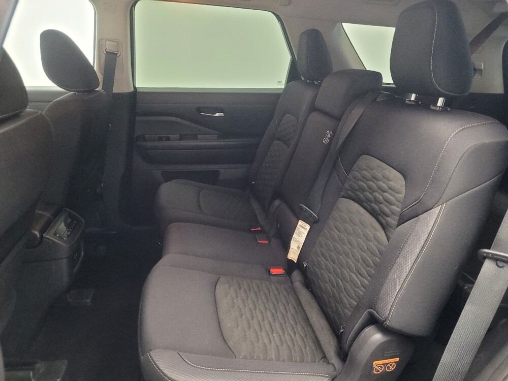 2022 Nissan Pathfinder in Mishawaka, IN 46545 - 18094188 18