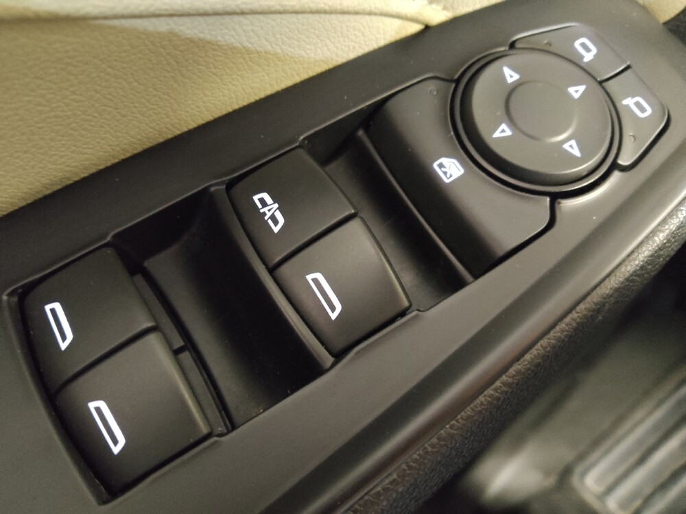 2022 Chevrolet Traverse in Houston, TX 77074 - 18094190 27