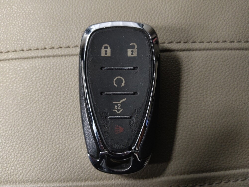 2022 Chevrolet Traverse in Houston, TX 77074 - 18094190 32