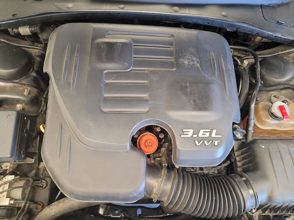 2016 Dodge Charger in Riverside, CA 92504 - 18094193 30