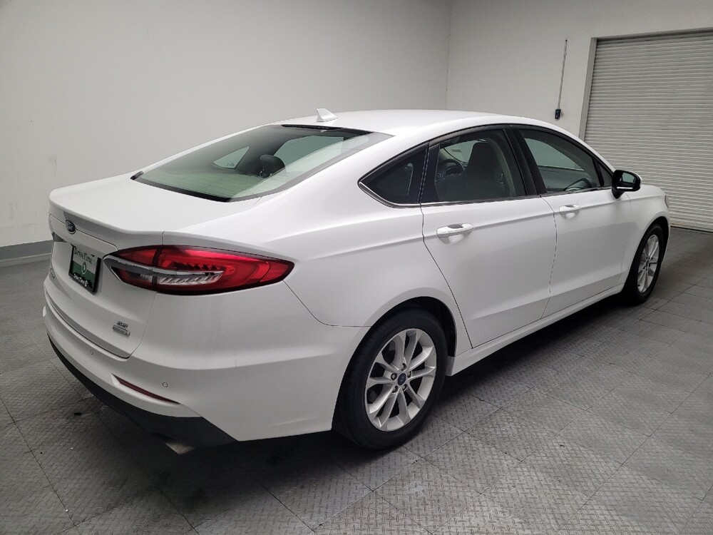 2019 Ford Fusion in Riverside, CA 92504 - 18094194 9