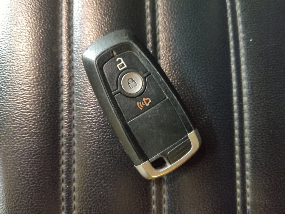 2020 Ford Edge in Greenville, SC 29607 - 18094197 32