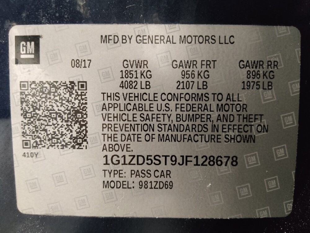 2018 Chevrolet Malibu in Lombard, IL 60148 - 18094198 33