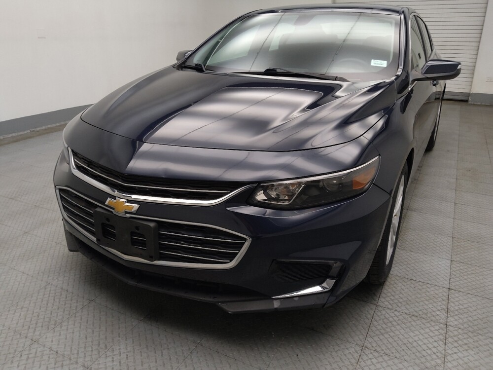 2018 Chevrolet Malibu in Lombard, IL 60148 - 18094198 15