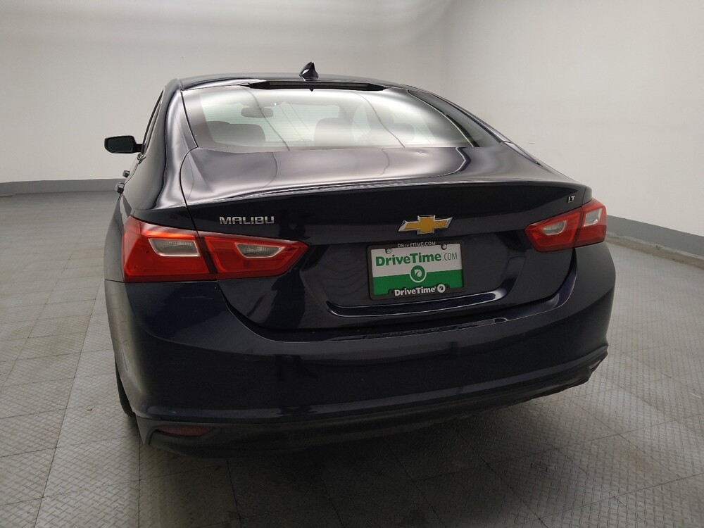 2018 Chevrolet Malibu in Lombard, IL 60148 - 18094198 6