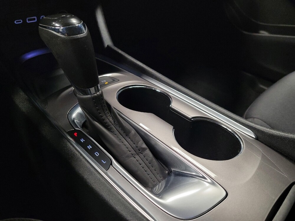 2020 Chevrolet Malibu in Glendale, AZ 85301 - 18094199 26