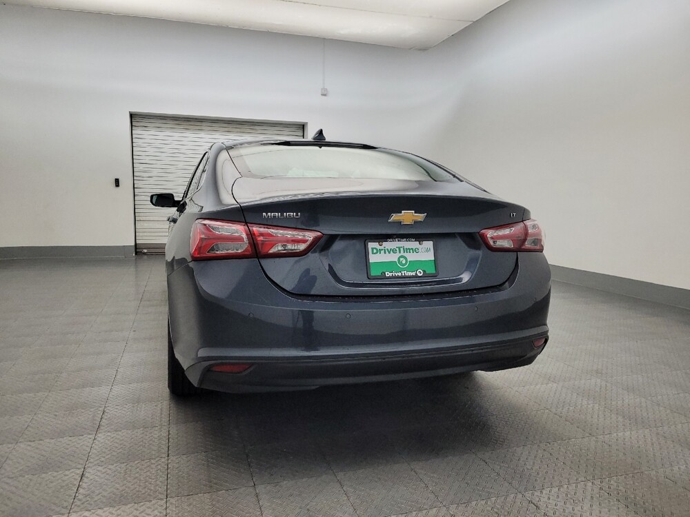 2020 Chevrolet Malibu in Glendale, AZ 85301 - 18094199 6