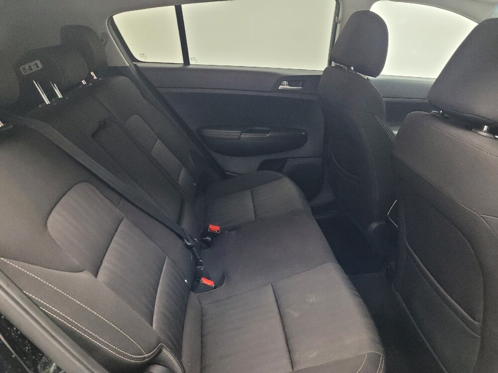 2017 Kia Sportage in Memphis, TN 38115 - 18094203 19
