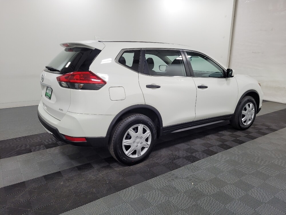 2017 Nissan Rogue in Plymouth Meeting, PA 19462 - 18094211 10