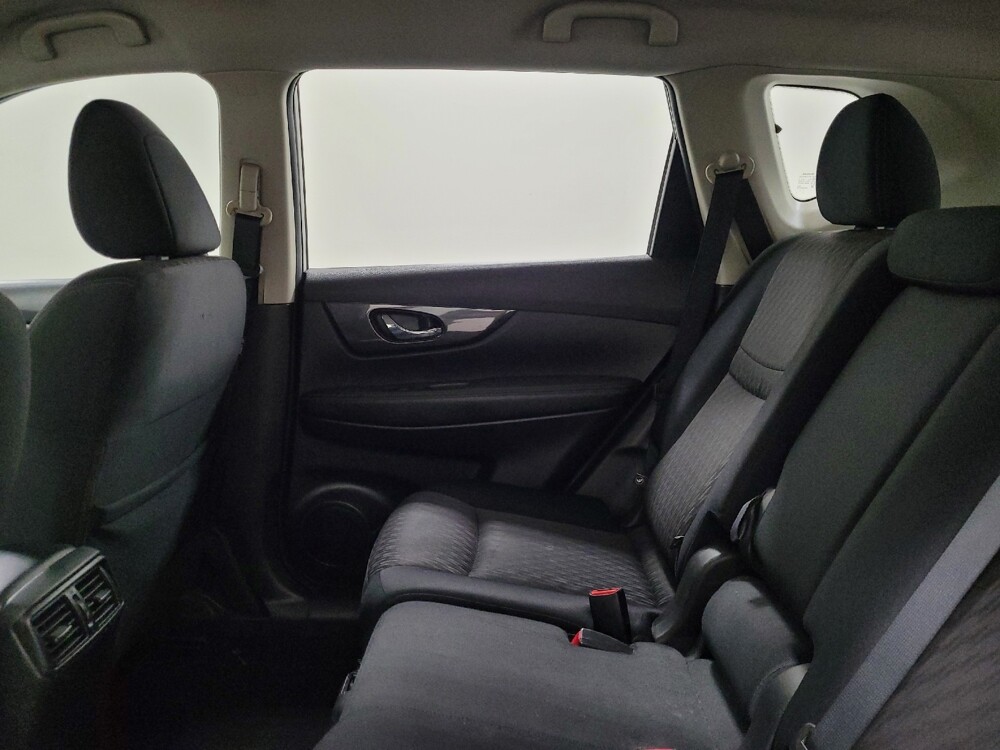 2017 Nissan Rogue in Plymouth Meeting, PA 19462 - 18094211 18