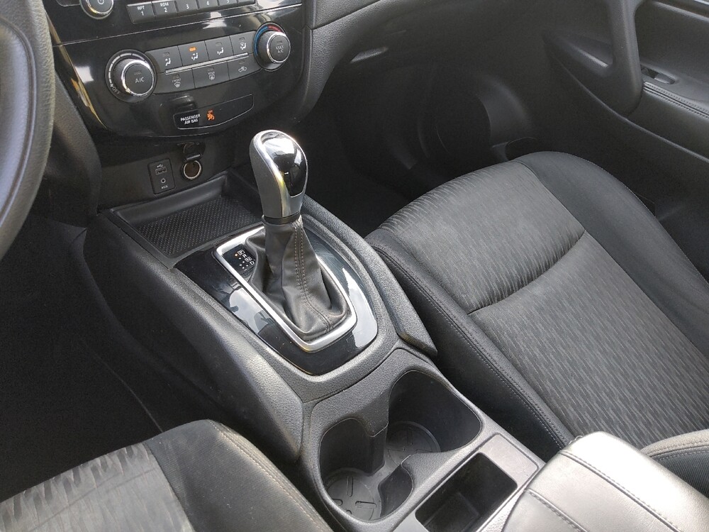 2017 Nissan Rogue in Plymouth Meeting, PA 19462 - 18094211 26