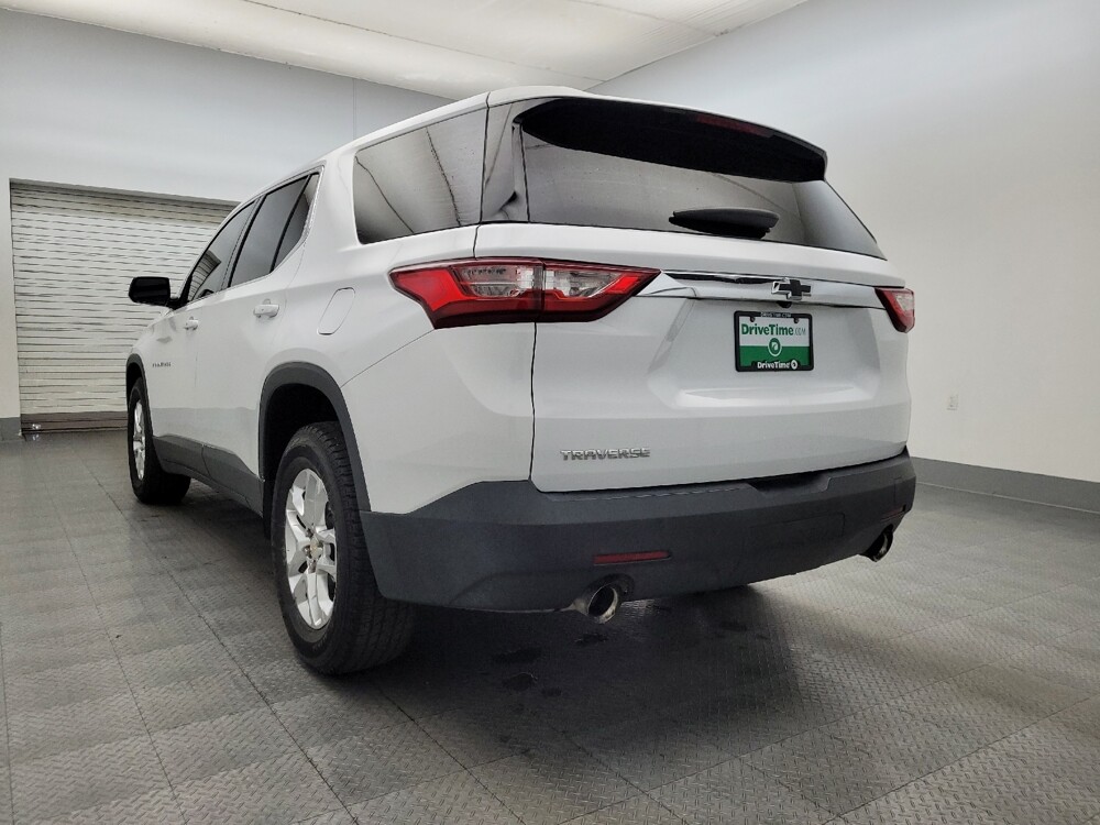 2019 Chevrolet Traverse in Phoenix, AZ 85022 - 18094219 5