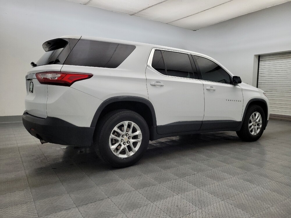 2019 Chevrolet Traverse in Phoenix, AZ 85022 - 18094219 10