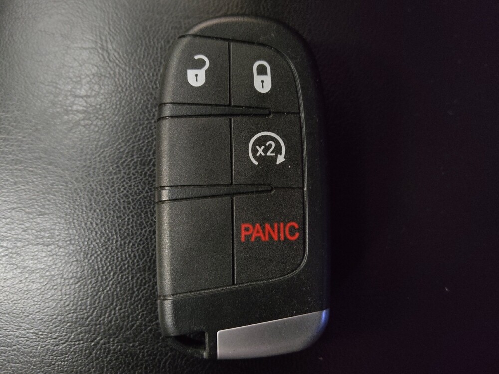 2021 Chrysler 300 in Corpus Christi, TX 78412 - 18094220 32