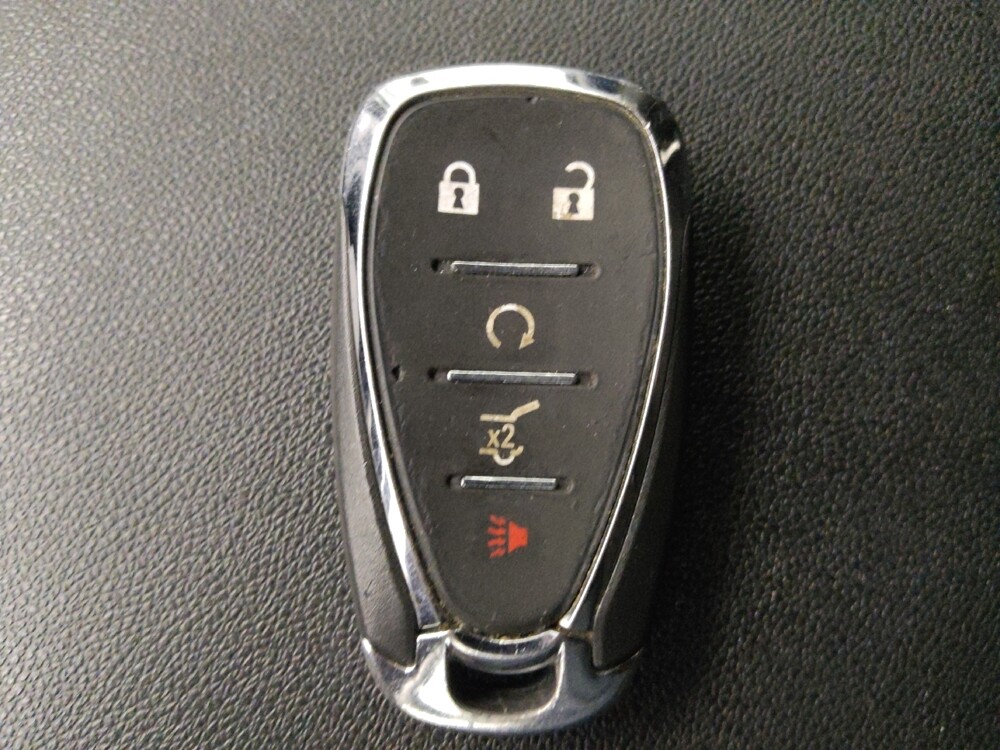 2022 Chevrolet Equinox in Baton Rouge, LA 70816 - 18094221 32