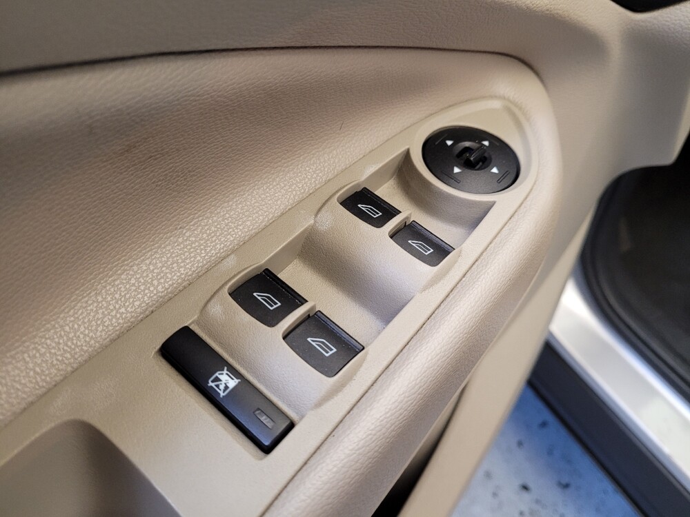 2017 Ford Escape in Torrance, CA 90504 - 18094228 27