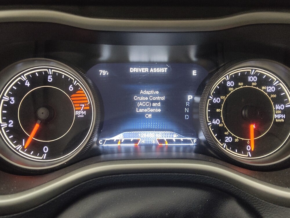 2017 Jeep Cherokee in Bradenton, FL 34207 - 18094245 23