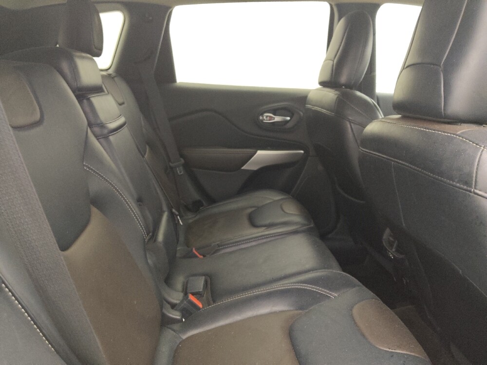 2017 Jeep Cherokee in Bradenton, FL 34207 - 18094245 19