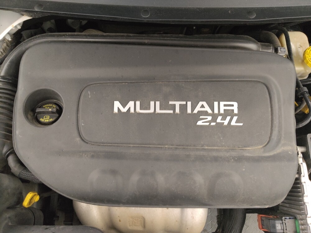 2017 Jeep Cherokee in Bradenton, FL 34207 - 18094245 30