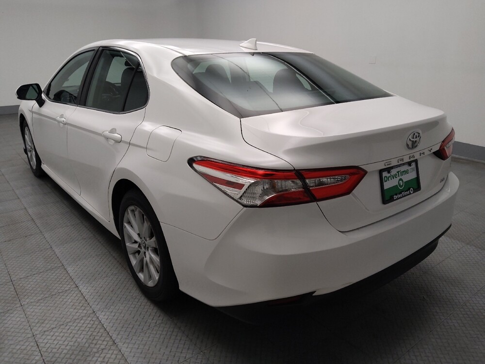 2019 Toyota Camry in Lombard, IL 60148 - 18094252 5