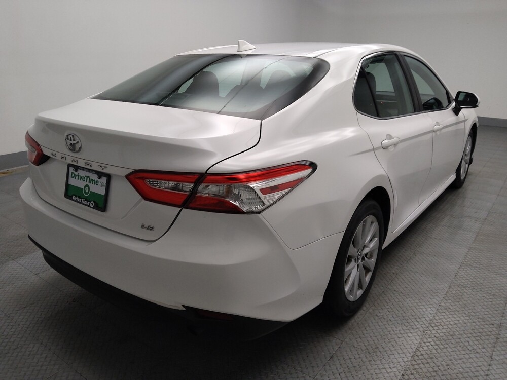 2019 Toyota Camry in Lombard, IL 60148 - 18094252 9