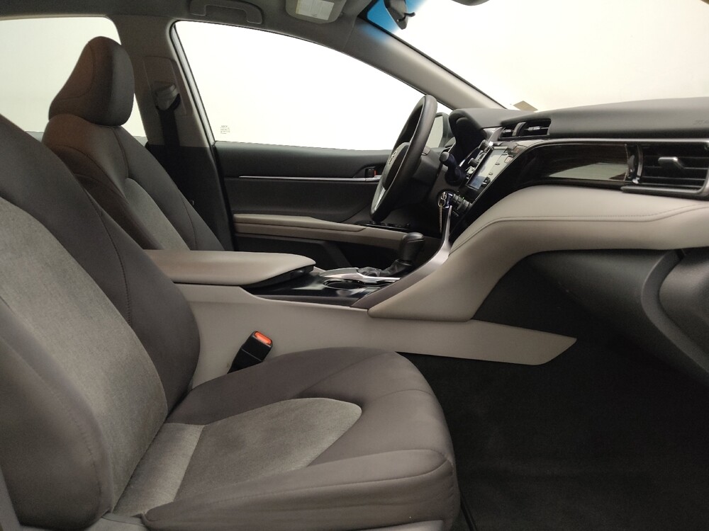 2019 Toyota Camry in Lombard, IL 60148 - 18094252 21
