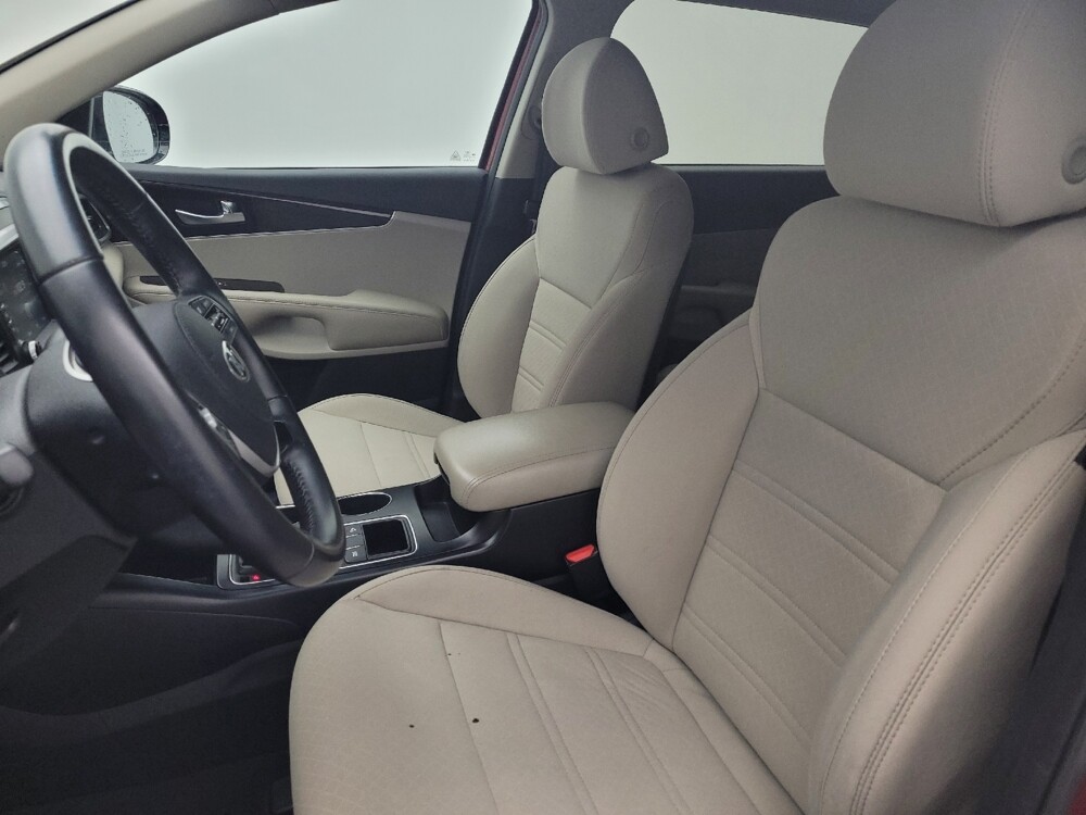 2020 Kia Sorento in Greenville, SC 29607 - 18094255 17