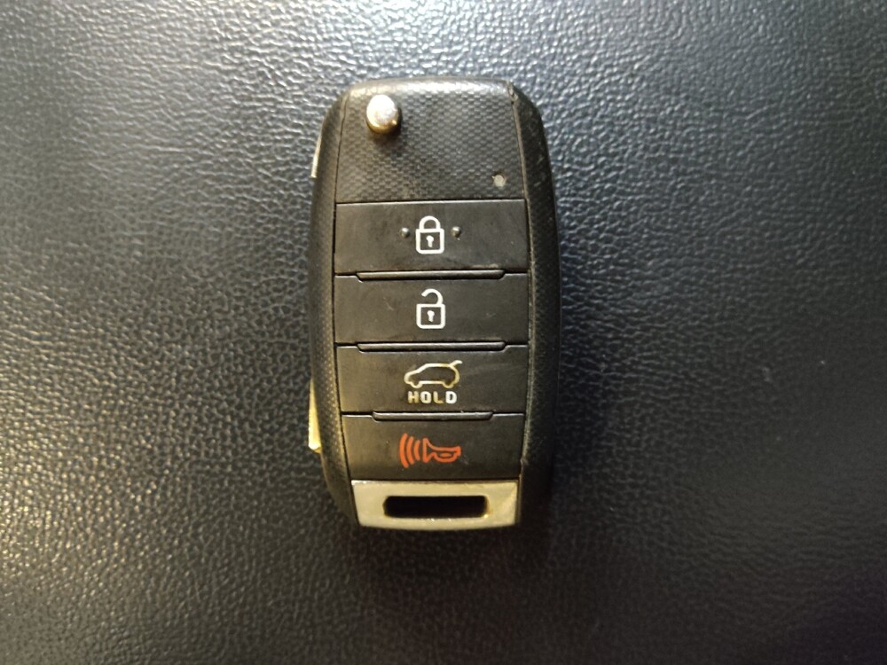 2016 Kia Sorento in Greenville, NC 27834 - 18094256 32