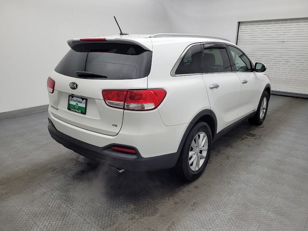 2016 Kia Sorento in Greenville, NC 27834 - 18094256 9
