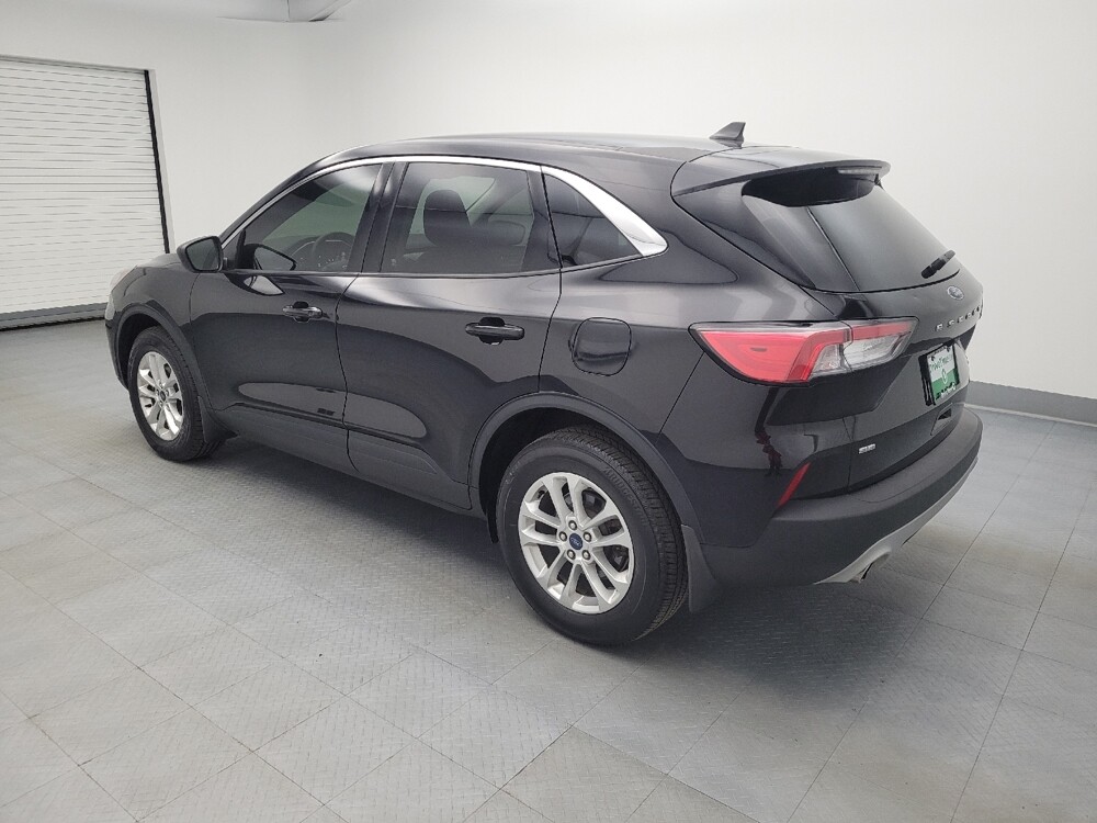 2022 Ford Escape in Fairfield, OH 45014 - 18094257 3