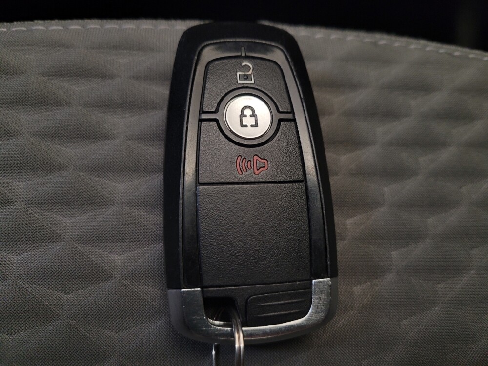 2022 Ford Escape in Fairfield, OH 45014 - 18094257 32