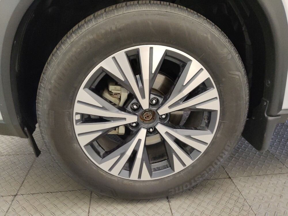 2022 Nissan Rogue in Phoenix, AZ 85015 - 18094261 31