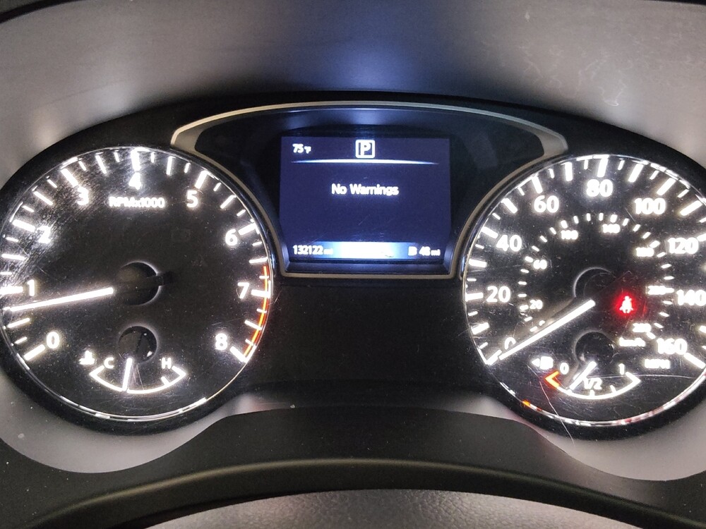 2019 Nissan Pathfinder in Tampa, FL 33612 - 18094263 23