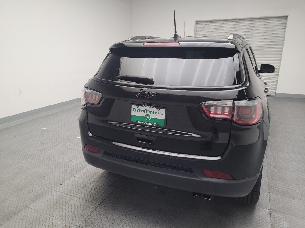 2018 Jeep Compass in Montclair, CA 91763 - 18094267 7