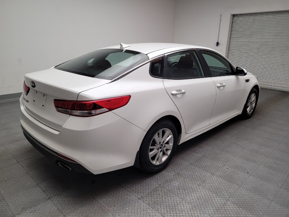 2016 Kia Optima in Montclair, CA 91763 - 18094269 9