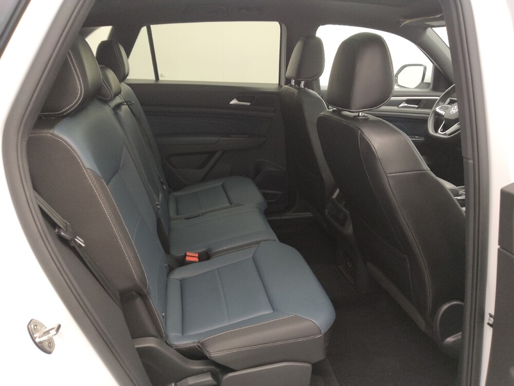 2021 Volkswagen Atlas in Springfield, MO 65807 - 18094270 19