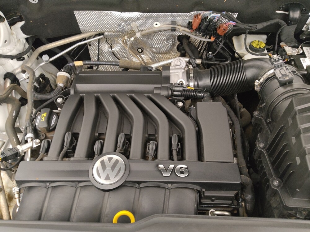 2021 Volkswagen Atlas in Springfield, MO 65807 - 18094270 30