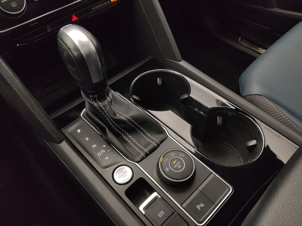 2021 Volkswagen Atlas in Springfield, MO 65807 - 18094270 26