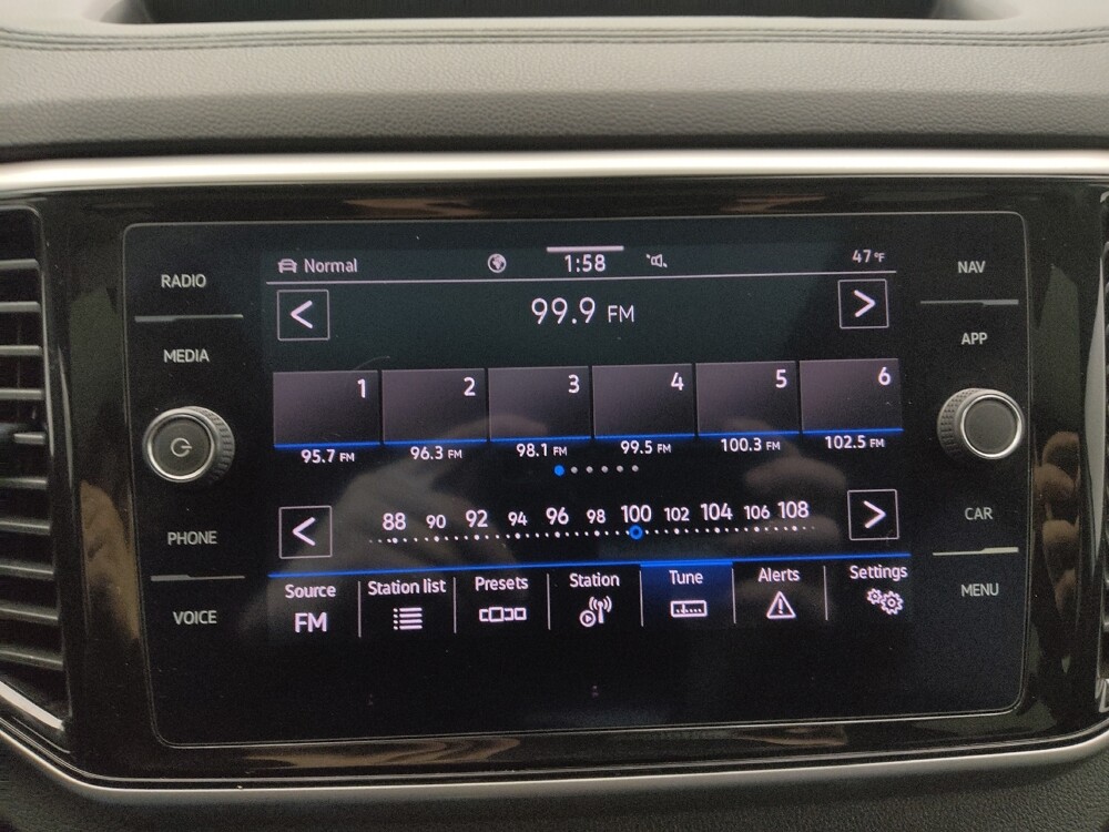 2021 Volkswagen Atlas in Springfield, MO 65807 - 18094270 25