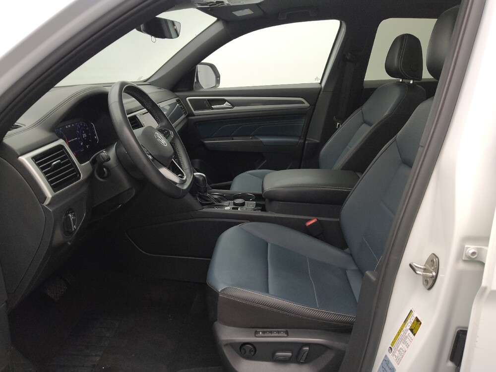 2021 Volkswagen Atlas in Springfield, MO 65807 - 18094270 17