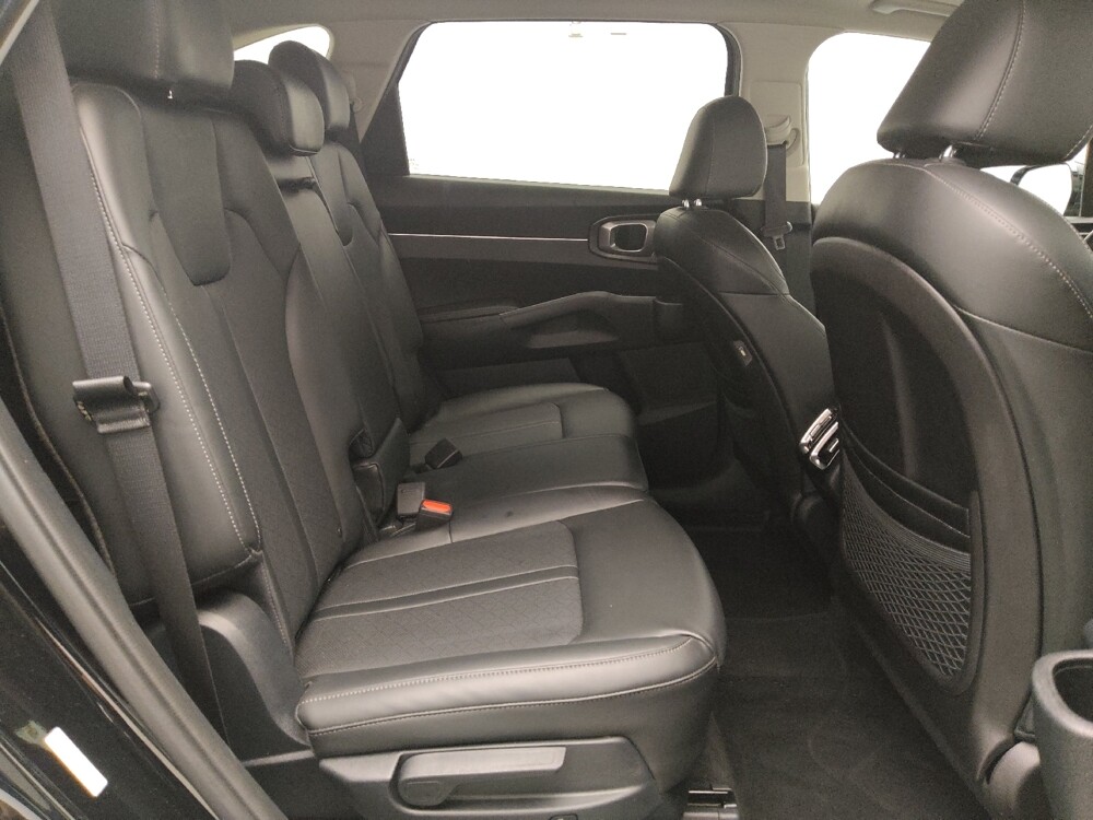 2021 Kia Sorento in Arlington, TX 76011 - 18094272 19