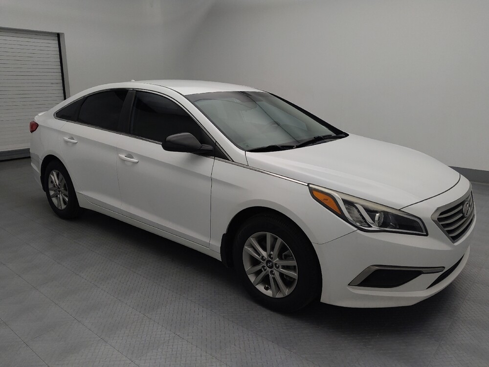 2017 Hyundai Sonata in Independence, MO 64055 - 18094273 11