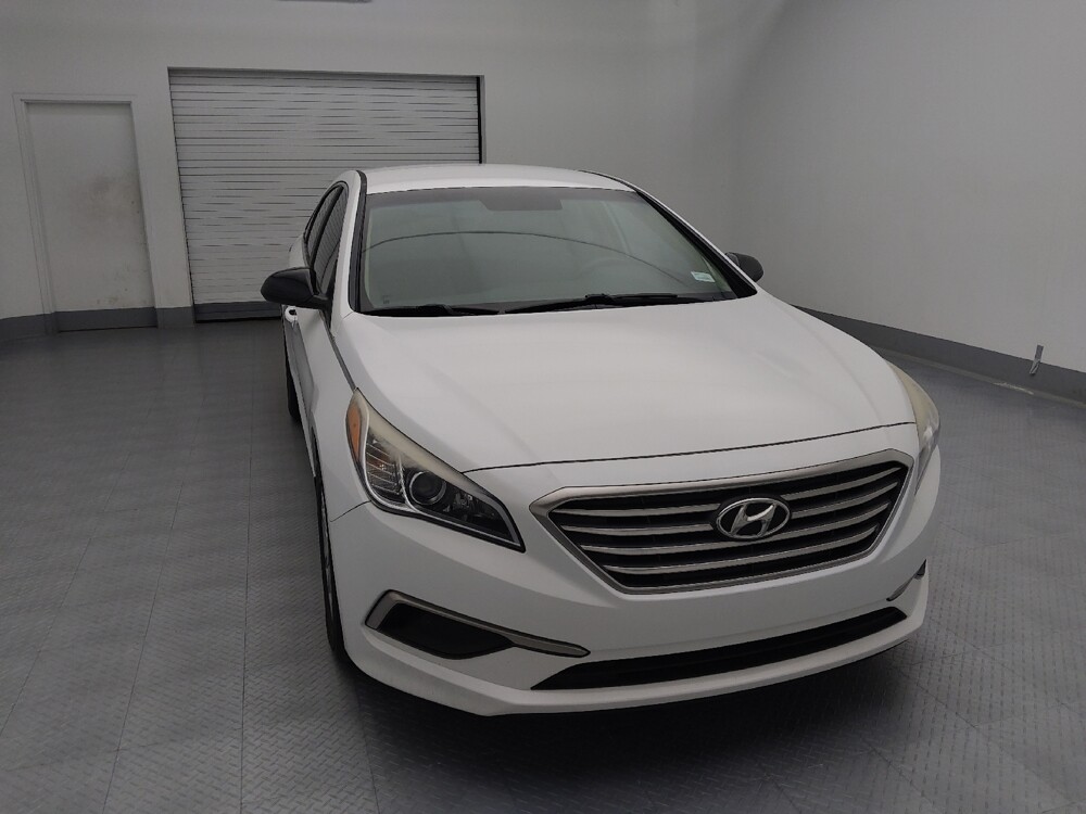 2017 Hyundai Sonata in Independence, MO 64055 - 18094273 14